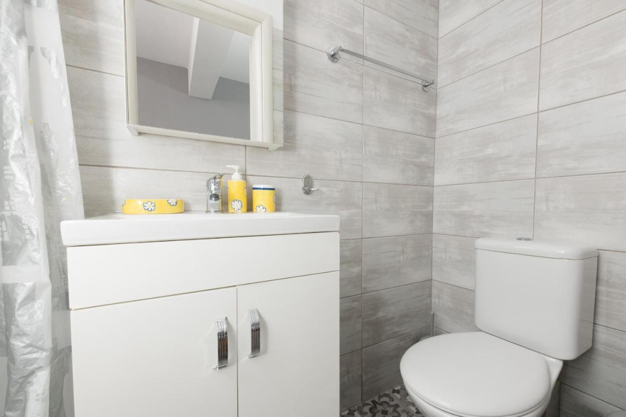 Artemis Beach Apartments Chrysi Ammoudia ภายนอก รูปภาพ